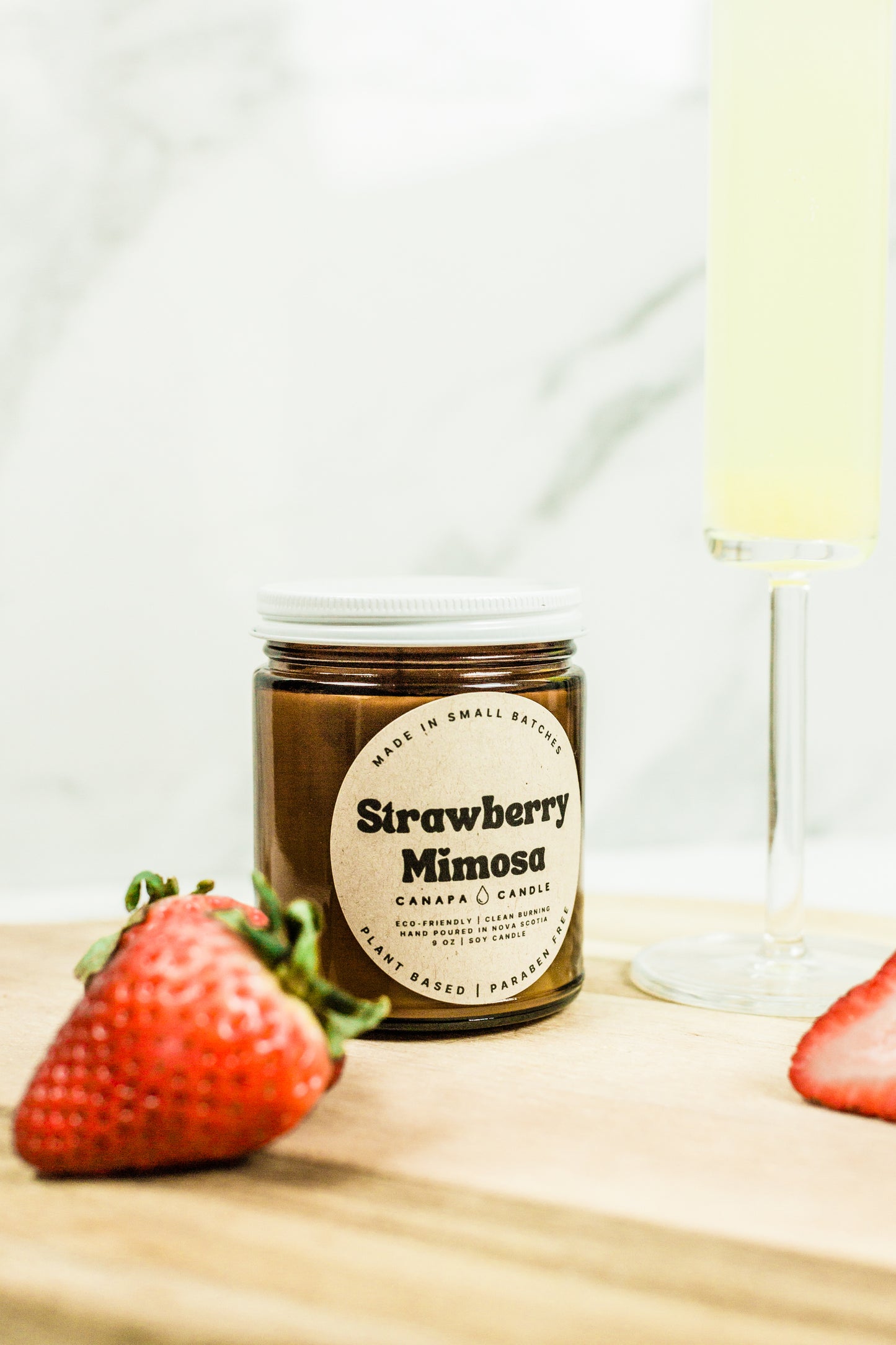 Strawberry Mimosa Soy Wax Melt made in Canada by Canapa Candle in Louisbourg, Cape Breton Island, Nova Scotia - Vegan, Paraben and Phthalate free - Smells like: Champagne + Strawberry + Sweet Orange