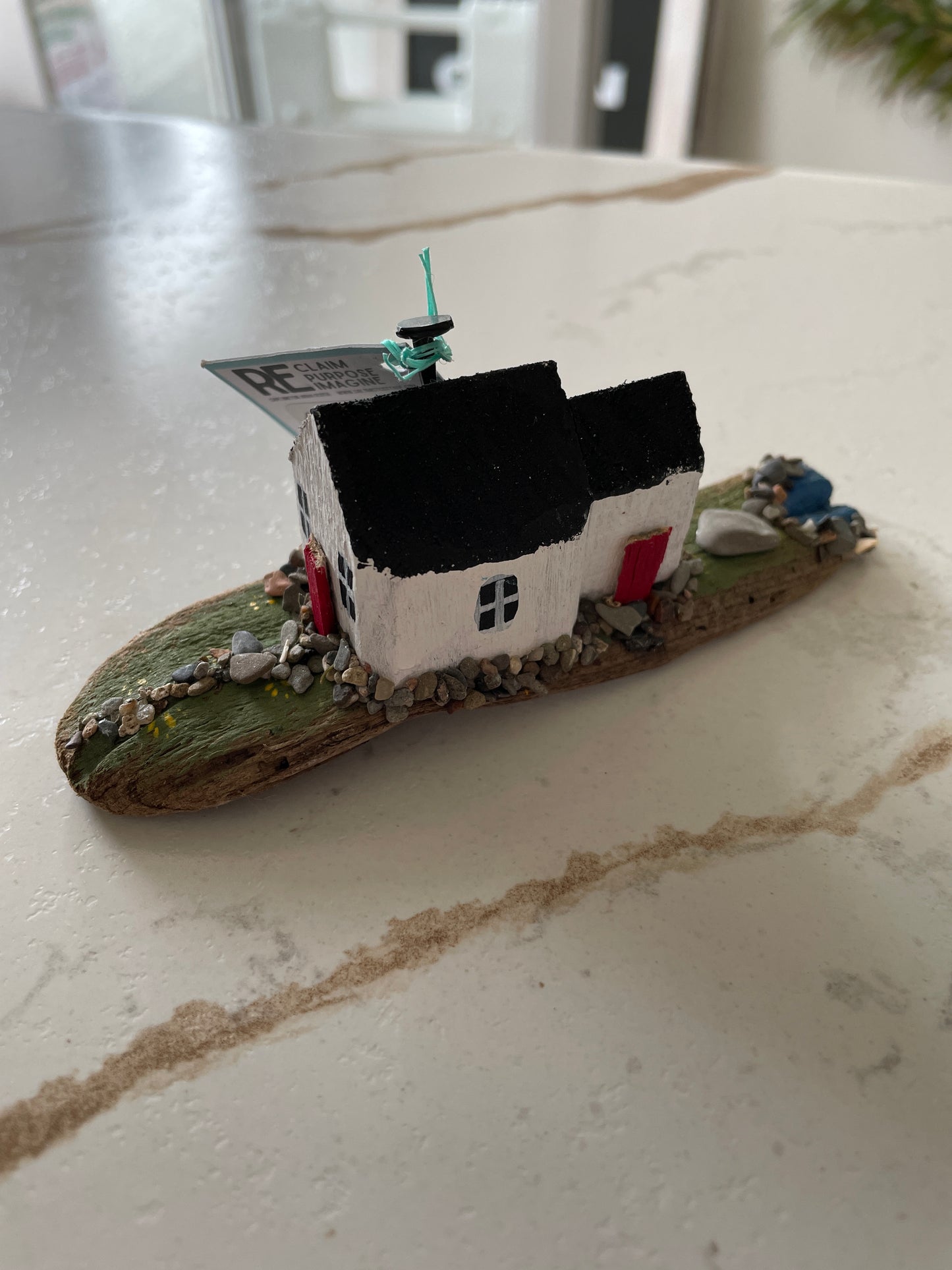 Tiny on Driftwood - Salt Mist Cottage